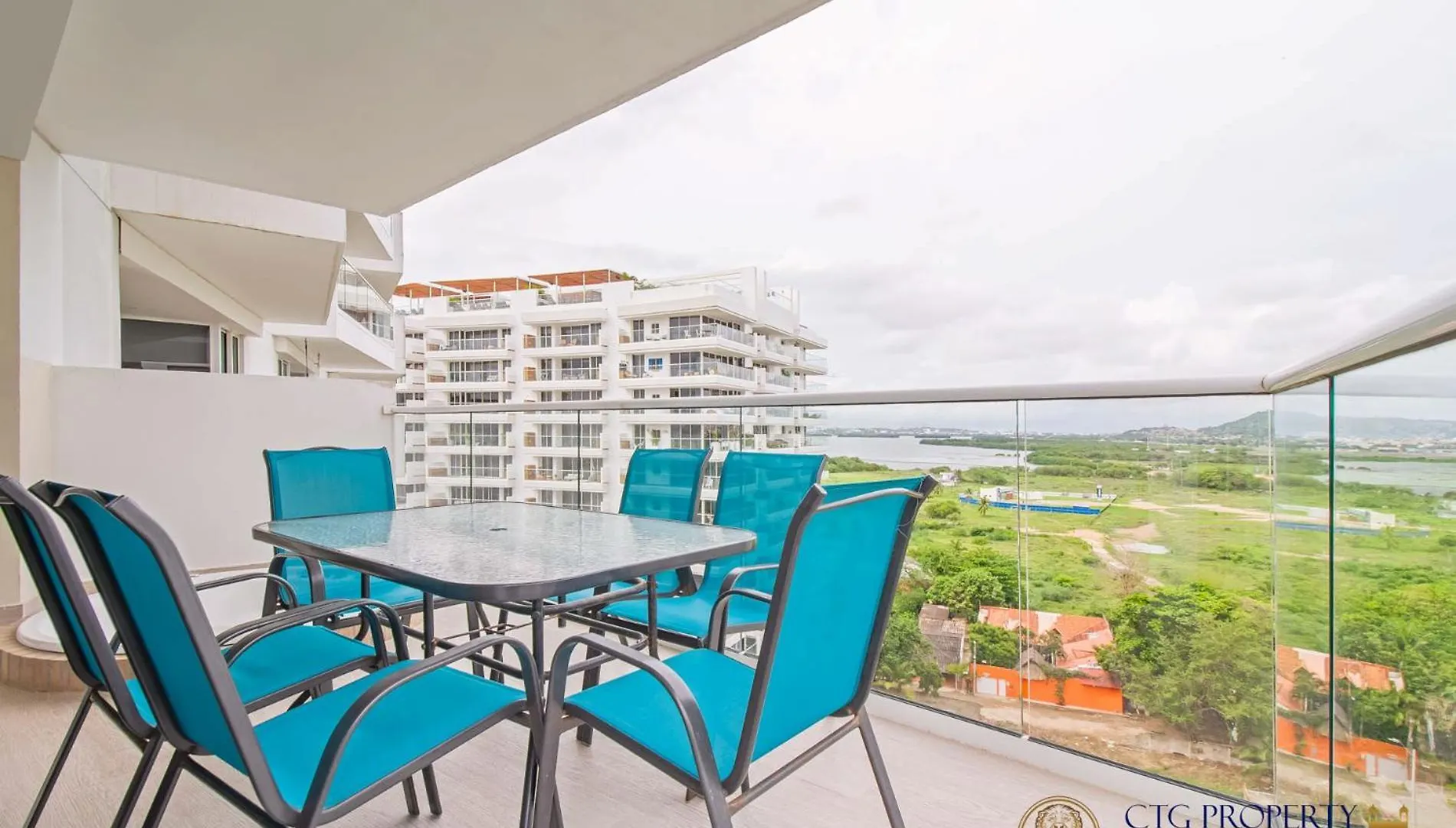 Martinique Cartagena, Beautiful 1 & 2 Bedroom Apartments Cartagena